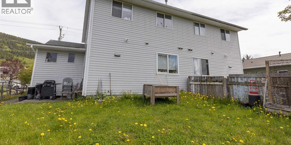 B 3421 KALUM STREET Terrace Photo 14 B 3421 KALUM STREET Terrace Photo 14